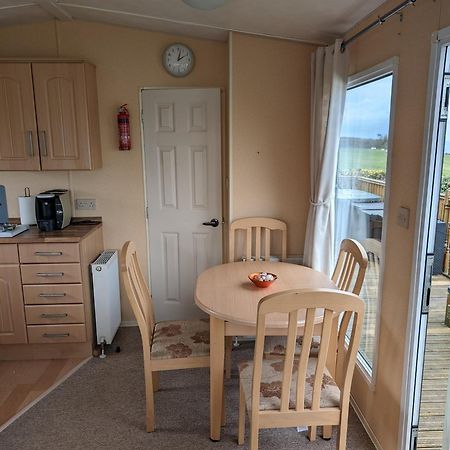64 Wide Horizon Villa Aberaeron Bagian luar foto