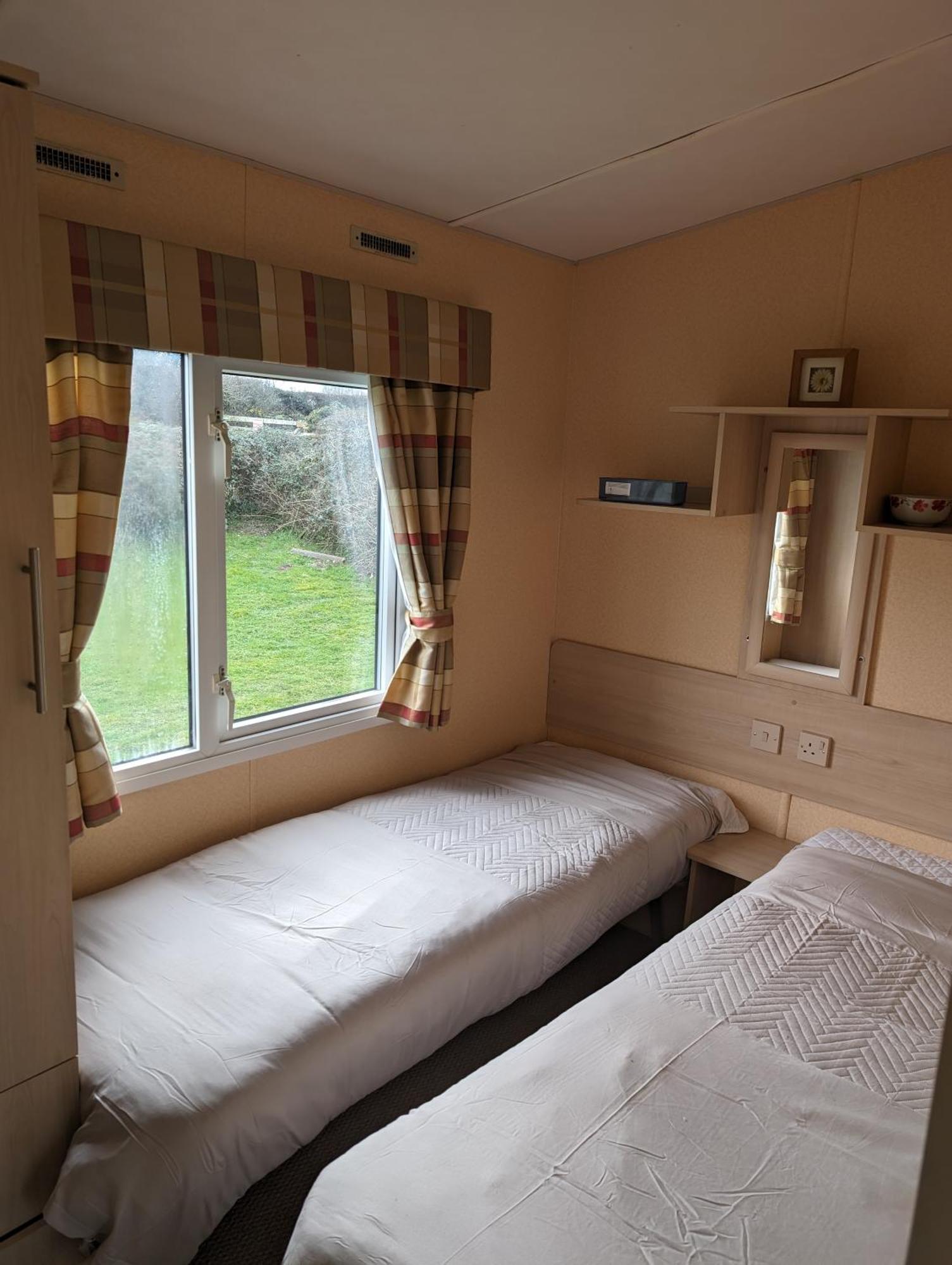 64 Wide Horizon Villa Aberaeron Bagian luar foto